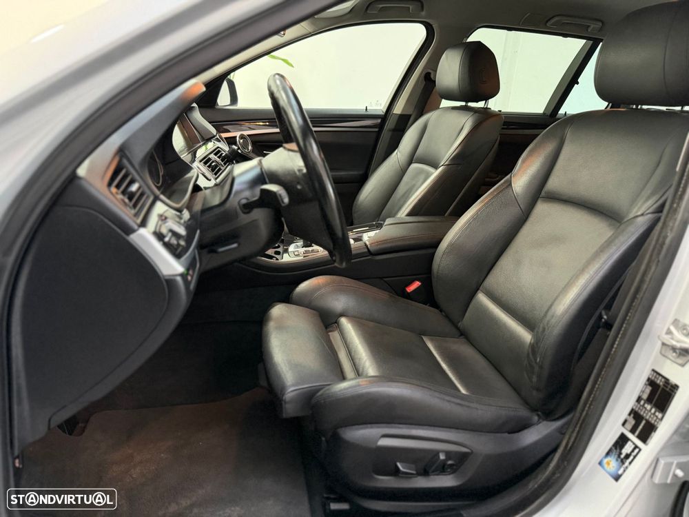 BMW 525 d Line Luxury Auto - 4