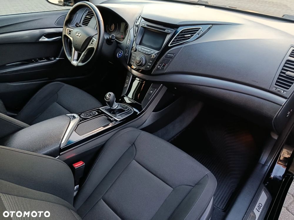 Hyundai i40 Kombi 2.0 Family - 25