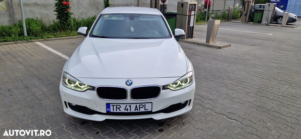 BMW Seria 3 320d DPF Aut. Edition Exclusive - 6