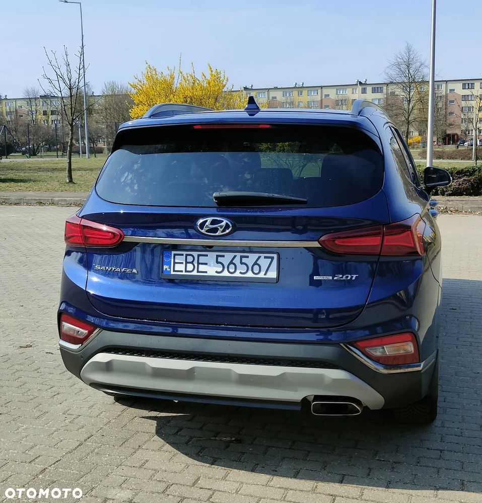 Hyundai Santa Fe - 4