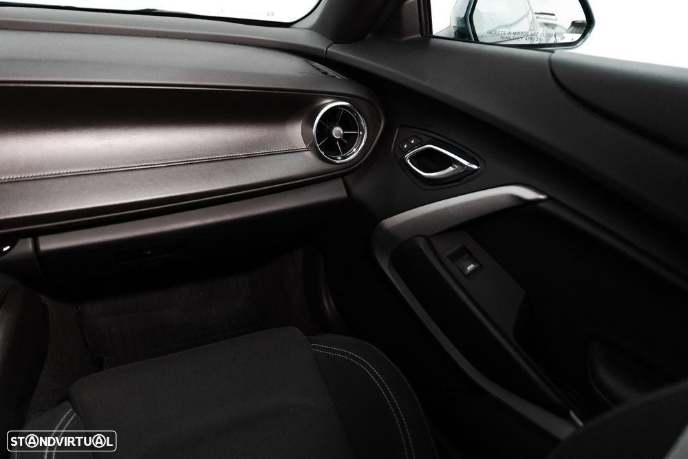 Chevrolet Camaro 2.0 Aut. - 19