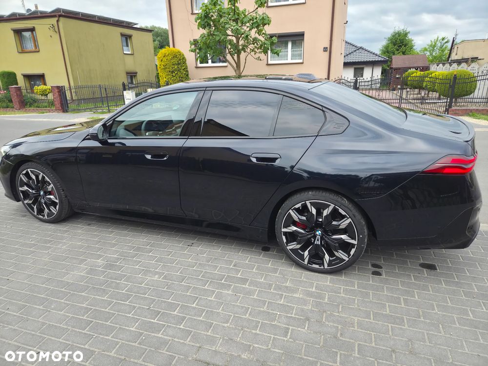BMW Seria 5 520i - 7