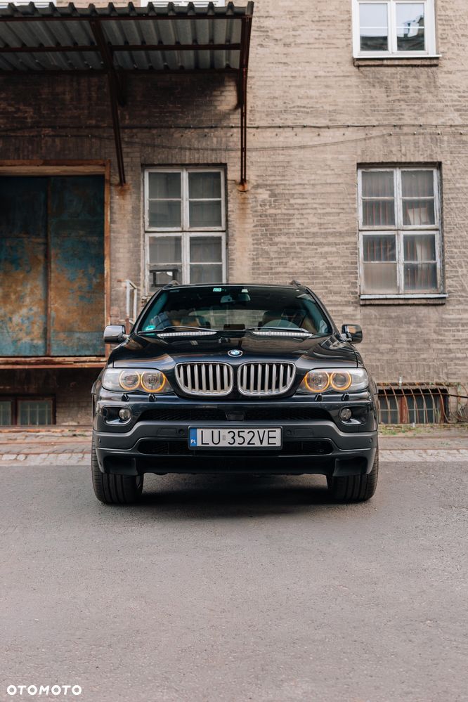 BMW X5 4.8 is - 17