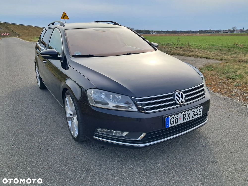 Volkswagen Passat 2.0 TDI Sportline - 8