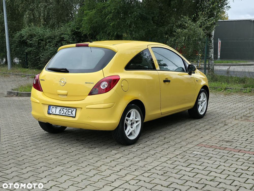 Opel Corsa 1.0 12V - 12
