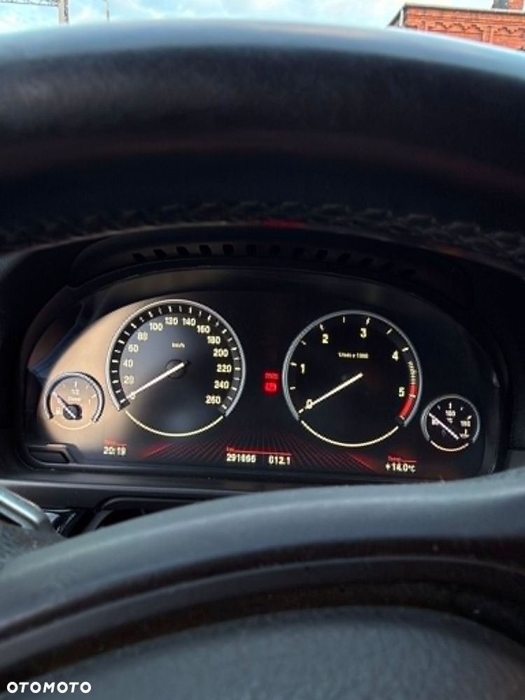 BMW Seria 5 - 8