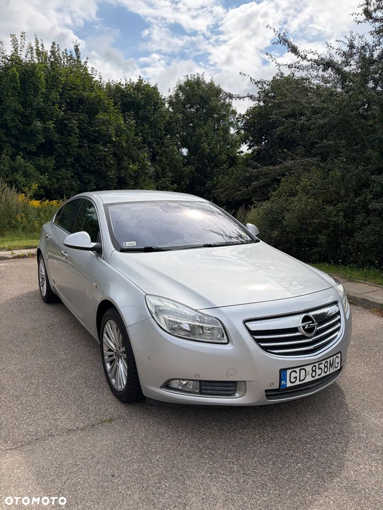 Opel Insignia 1.6 T Cosmo - 1
