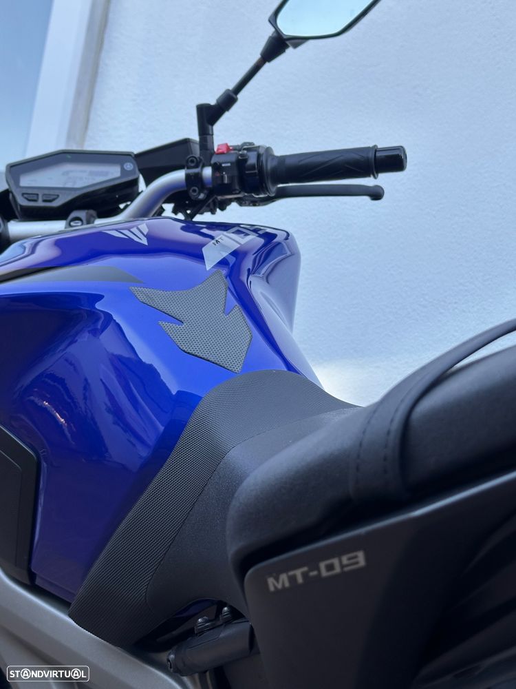 Yamaha MT-09 - 6