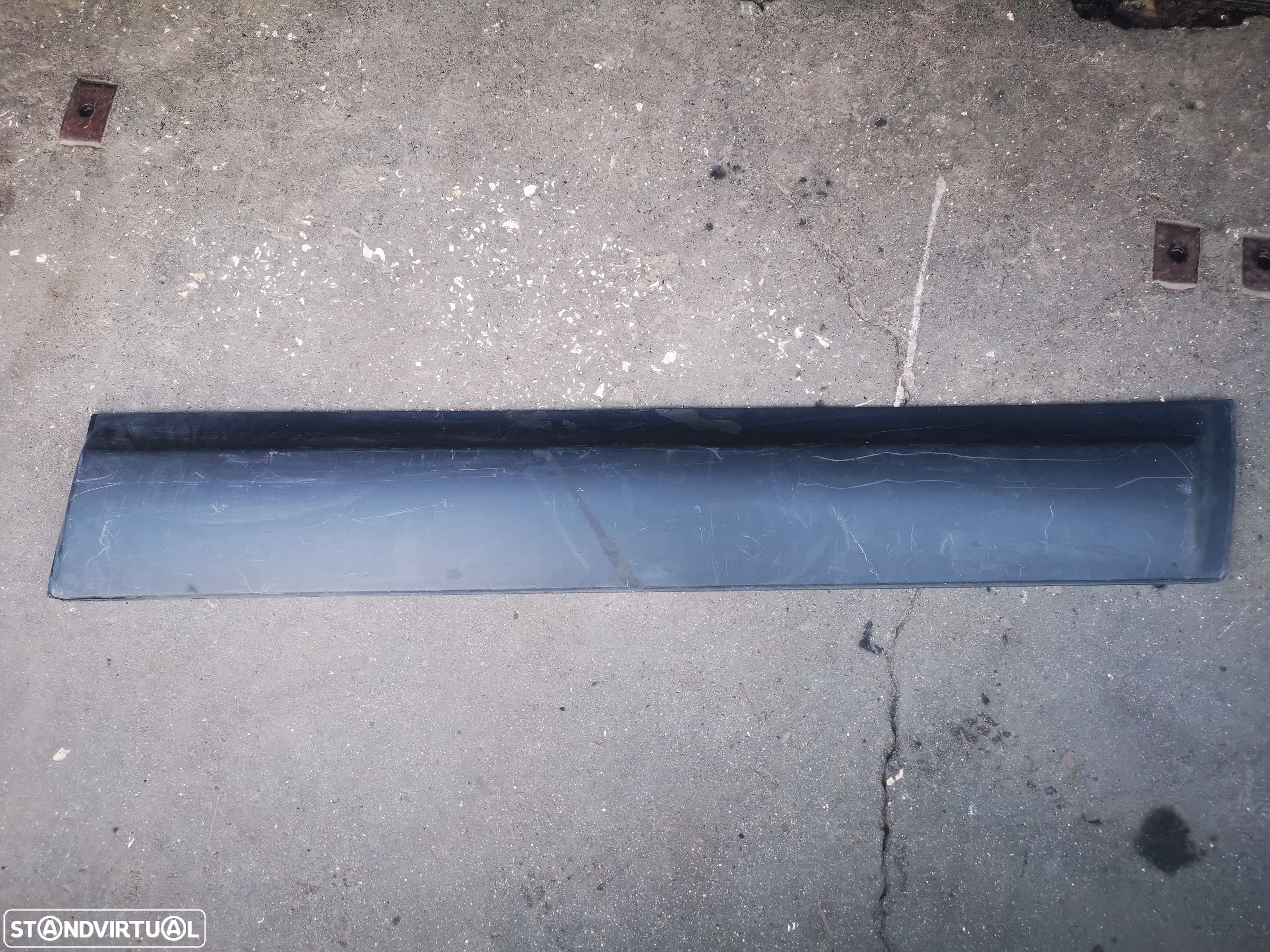 NISSAN QASHQAI J10 FRISO DA PORTA FRENTE DIREITA - Z300 - 1