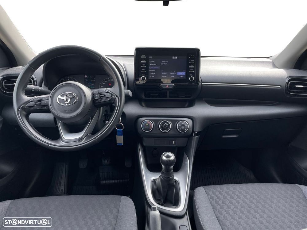 Toyota Yaris - 8