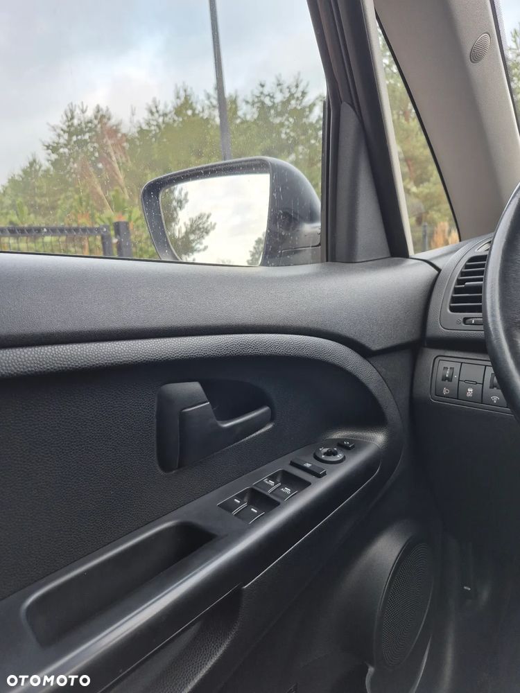 Kia Venga 1.6 Business Line - 22