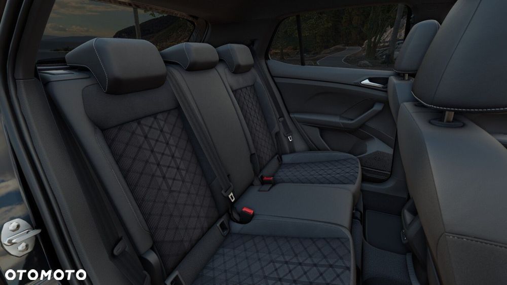 Volkswagen T-Cross - 13