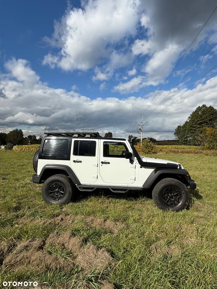 Jeep Wrangler - 19
