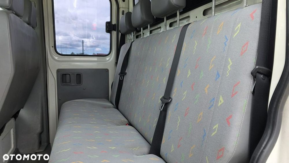 Volkswagen Crafter - 15