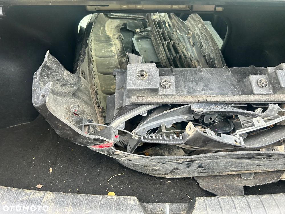 Kia Optima 2.0 L - 21