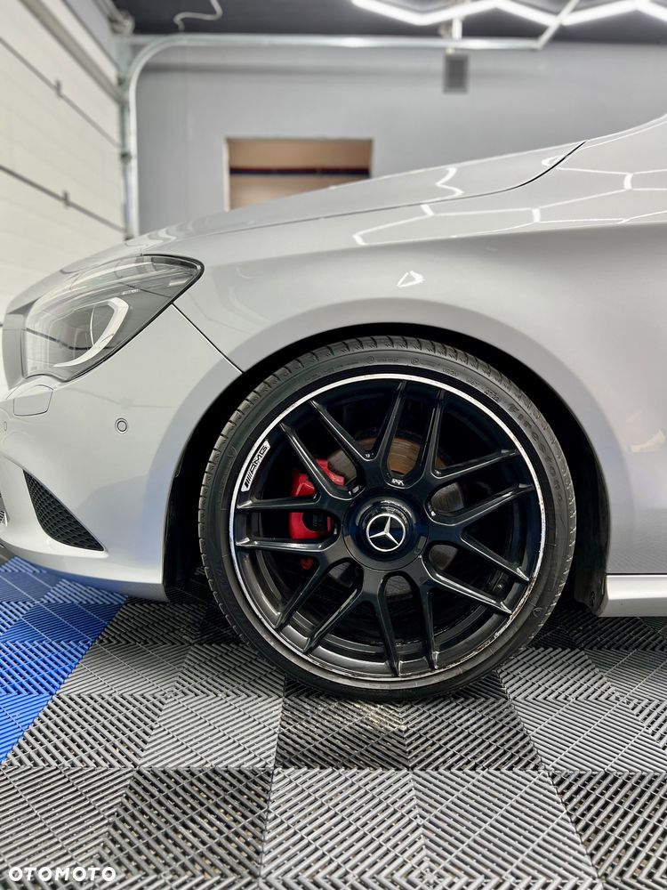 Mercedes-Benz CLA - 15