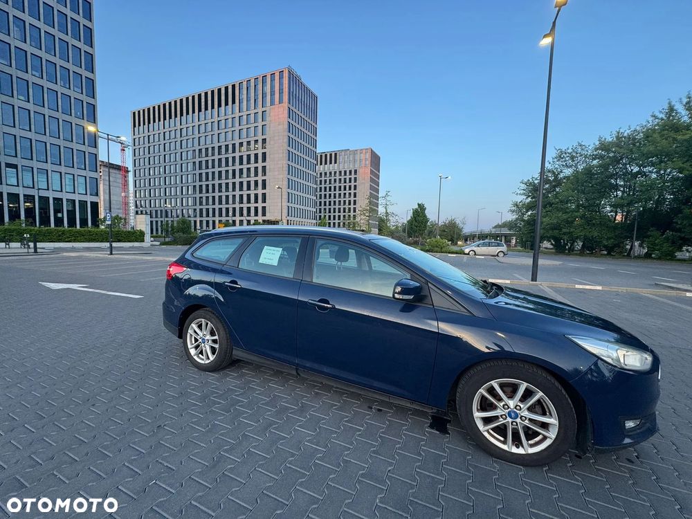 Ford Focus 1.5 TDCi Black Edition - 11
