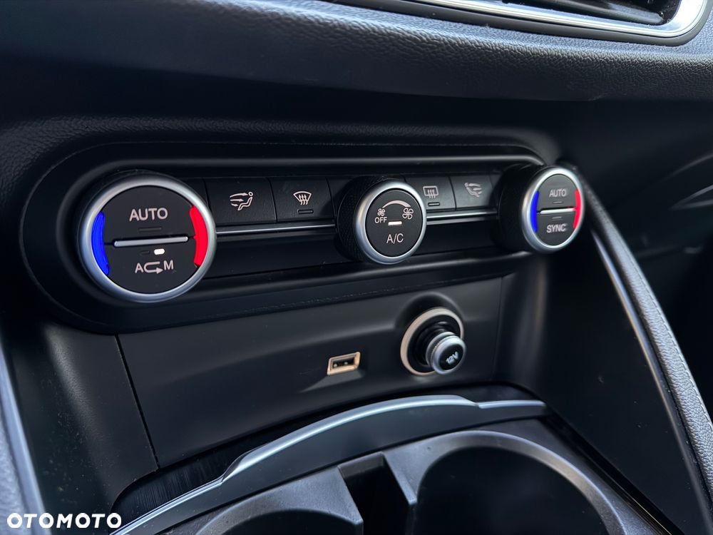 Alfa Romeo Stelvio 2.0 Turbo Sprint Q4 - 24