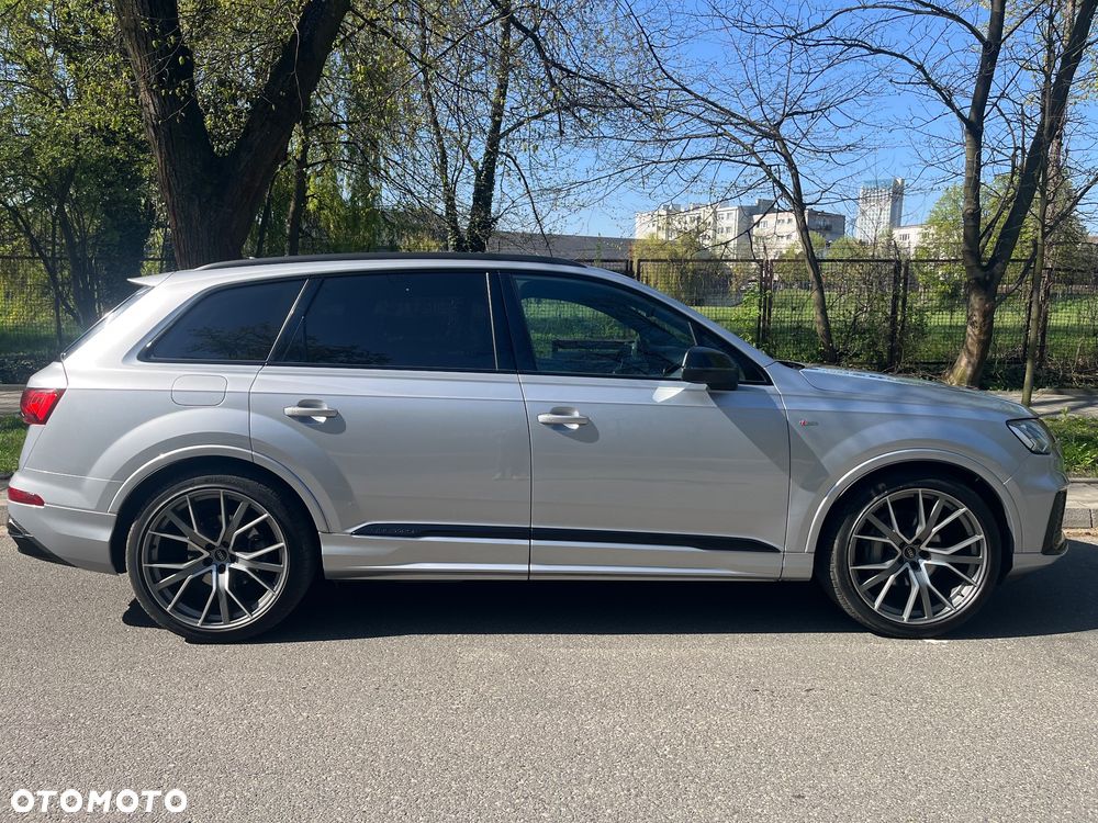 Audi Q7 50 TDI mHEV Quattro S Line Tiptr - 17