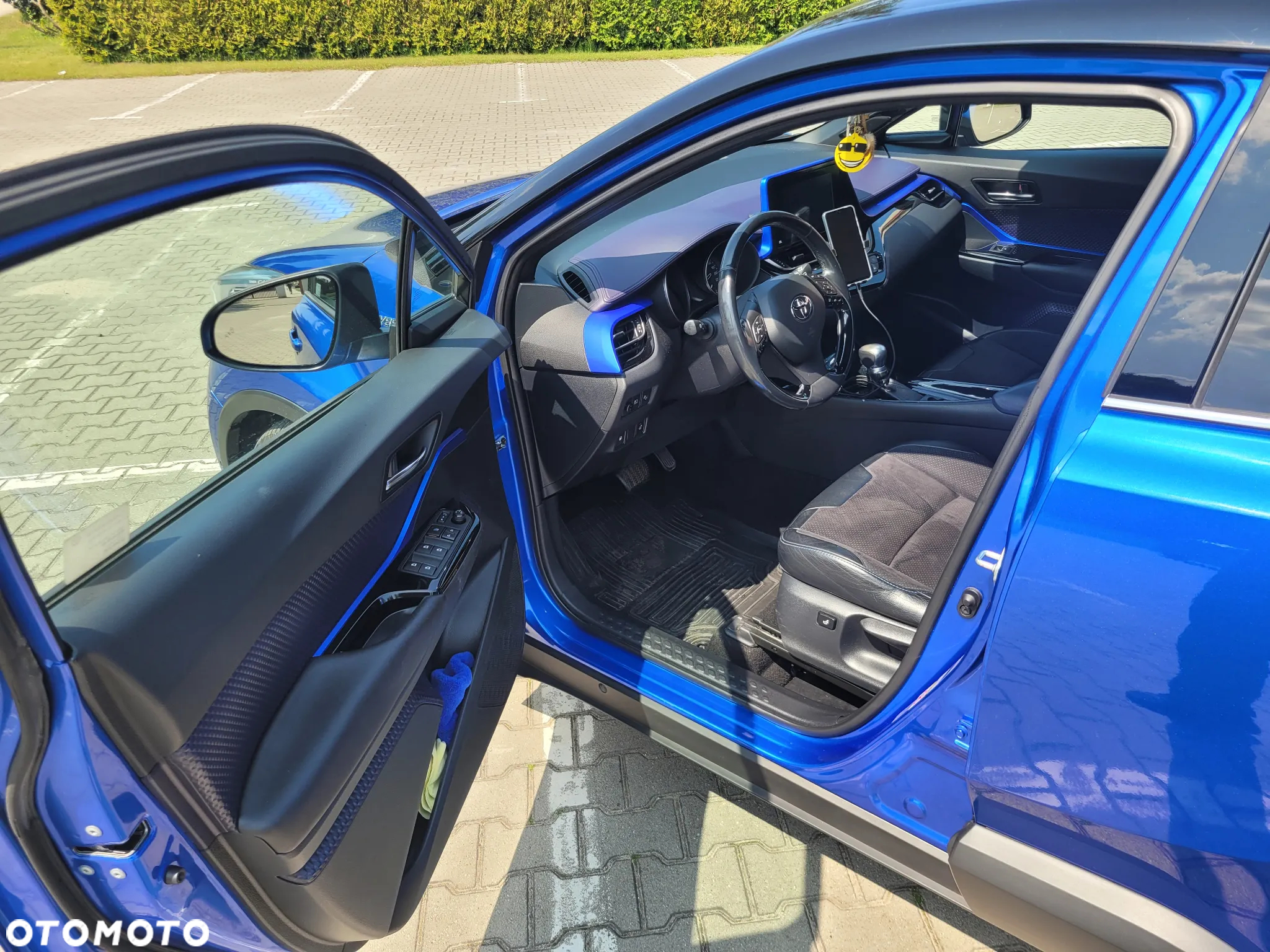Toyota C-HR 1.8 Hybrid Dynamic - 3