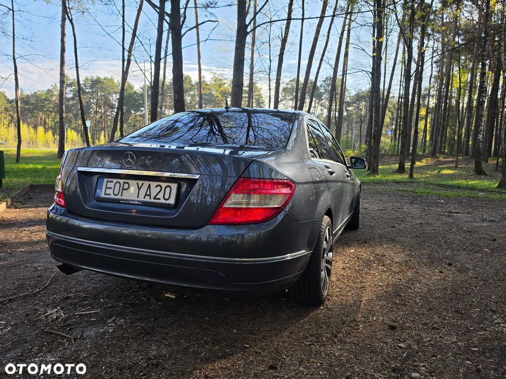 Mercedes-Benz Klasa C 180 Kompressor BlueEFFICIENCY - 6