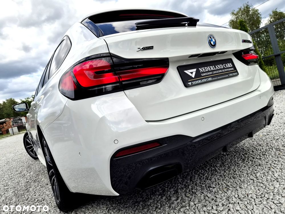 BMW Seria 5 530e xDrive M Sport sport - 33
