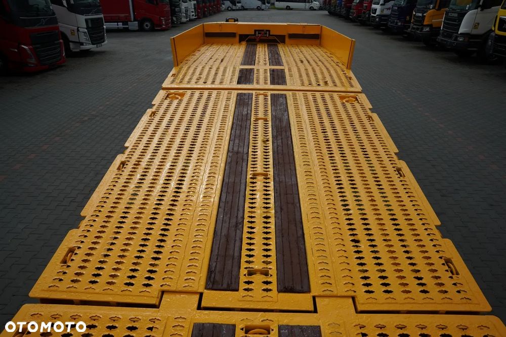 Louault / NACZEPA LAWETA  13,6 M / NISKOPODWOZIE / PODEST HYDRAULICZNY / NAJAZDY HYDRAULICZNE / OŚ SKRĘTNA / WYCIĄGARKA  / POSZERZANA - 13