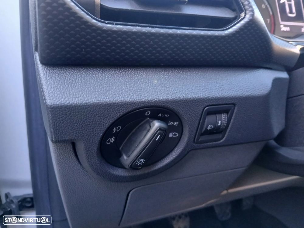 VW T-Cross 1.0 TSI Life - 28