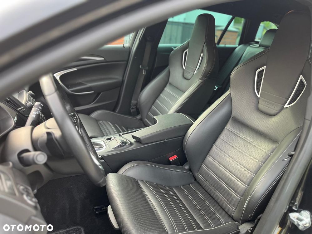 Opel Insignia 2.0 BiTurbo CDTI Sport - 25
