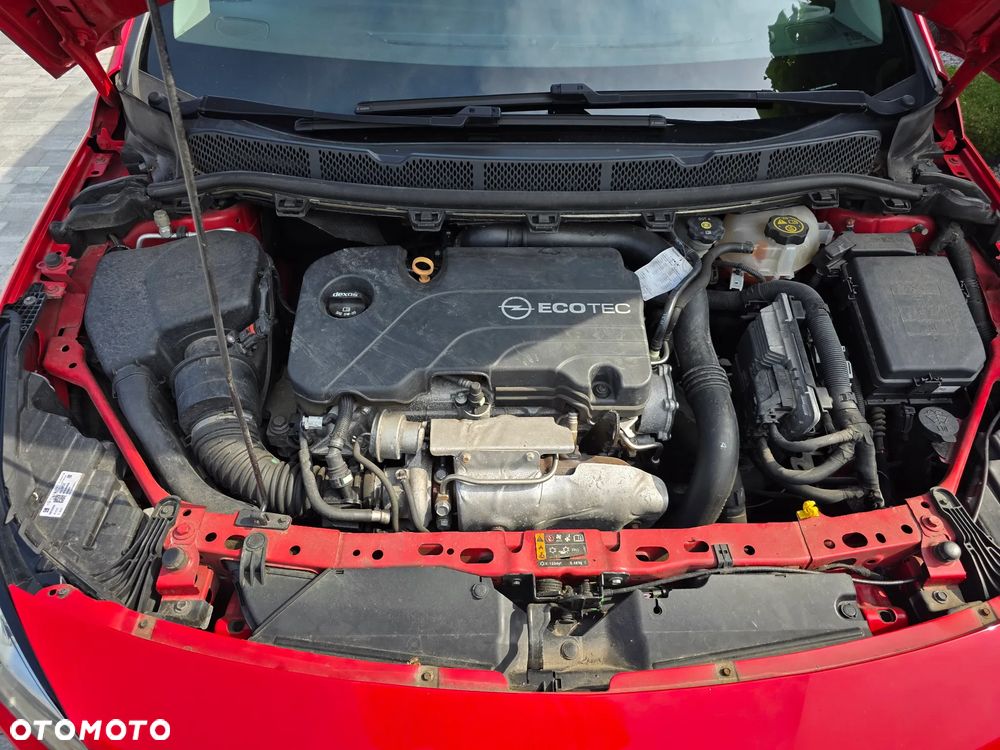 Opel Astra 1.4 Turbo Start/Stop Innovation - 28