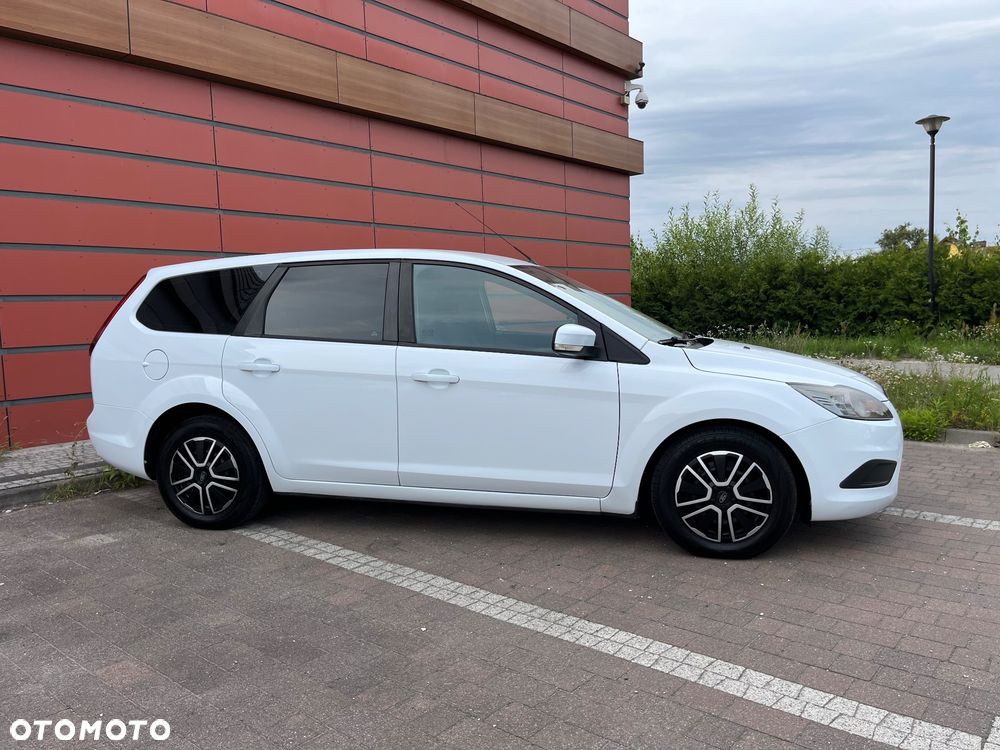 Ford Focus 1.6 16V Style - 19
