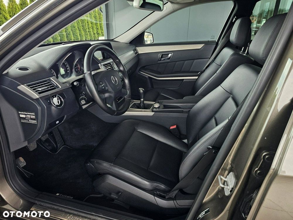 Mercedes-Benz Klasa E - 14