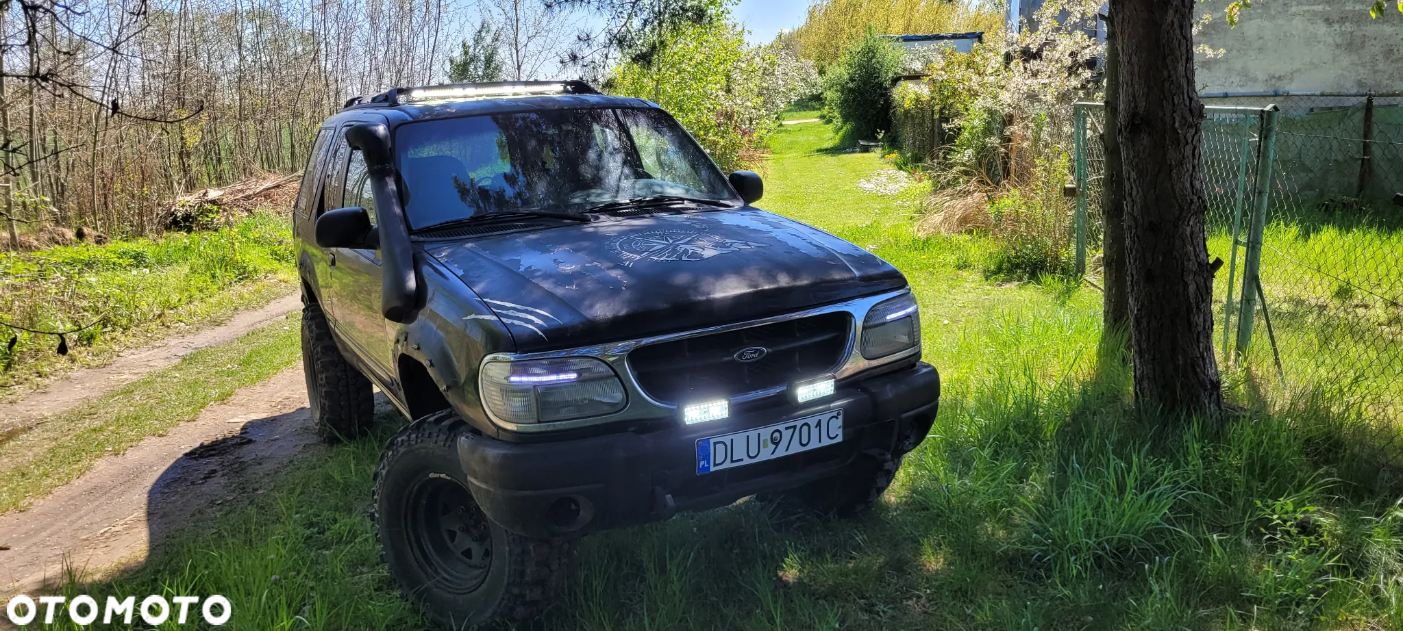 Ford Explorer - 5