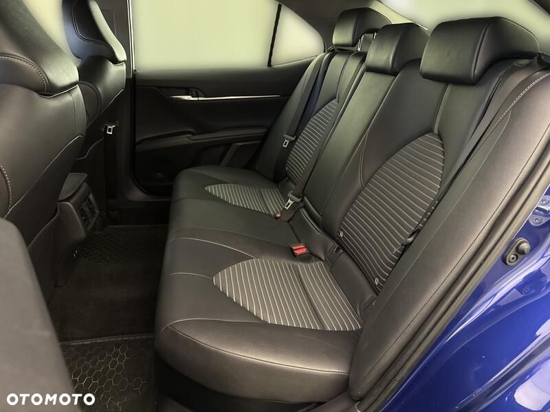 Toyota Camry 2.5 Hybrid Prestige CVT - 20