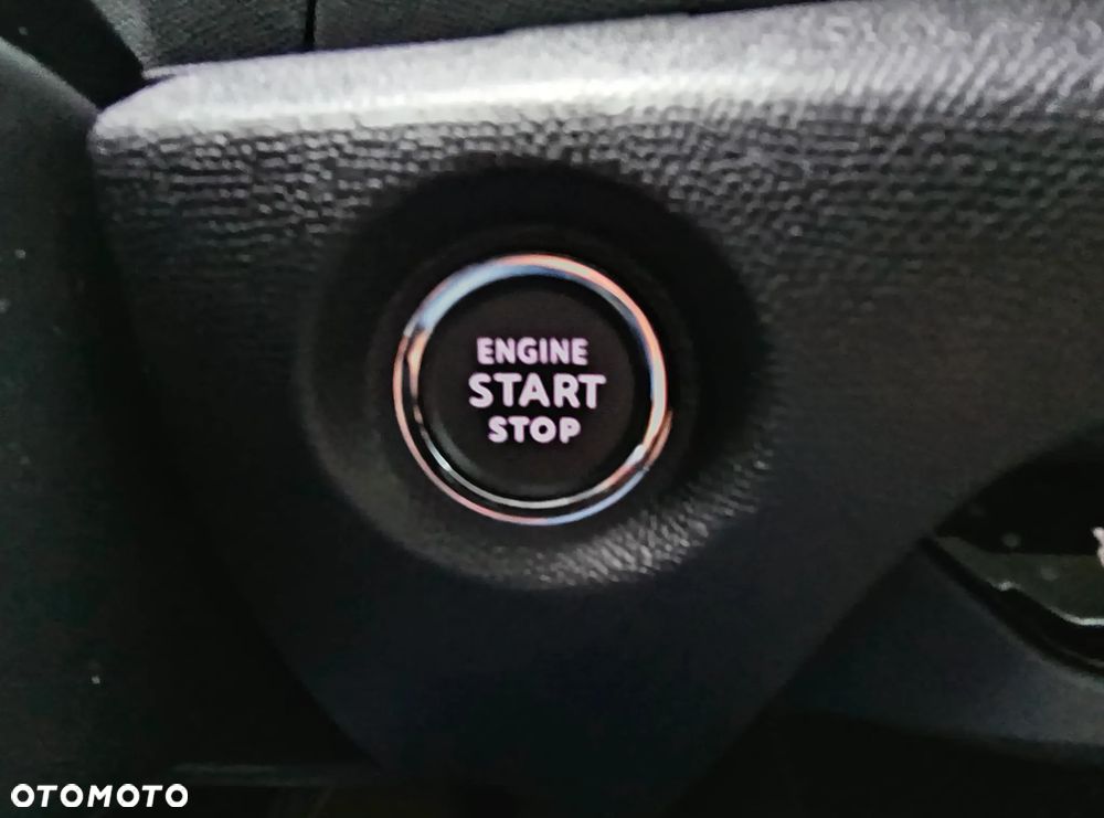 Citroën C4 1.2 PureTech Max S&S EAT8 - 23