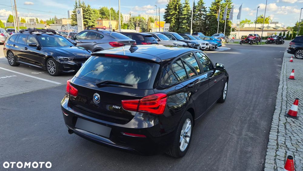 BMW Seria 1 118i GPF Sport Line - 23