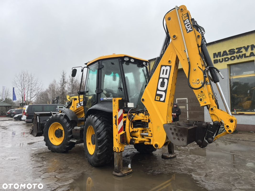 JCB 4CX - 6