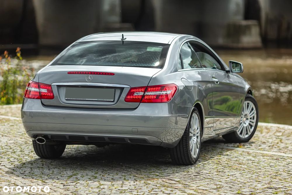 Mercedes-Benz Klasa E - 11
