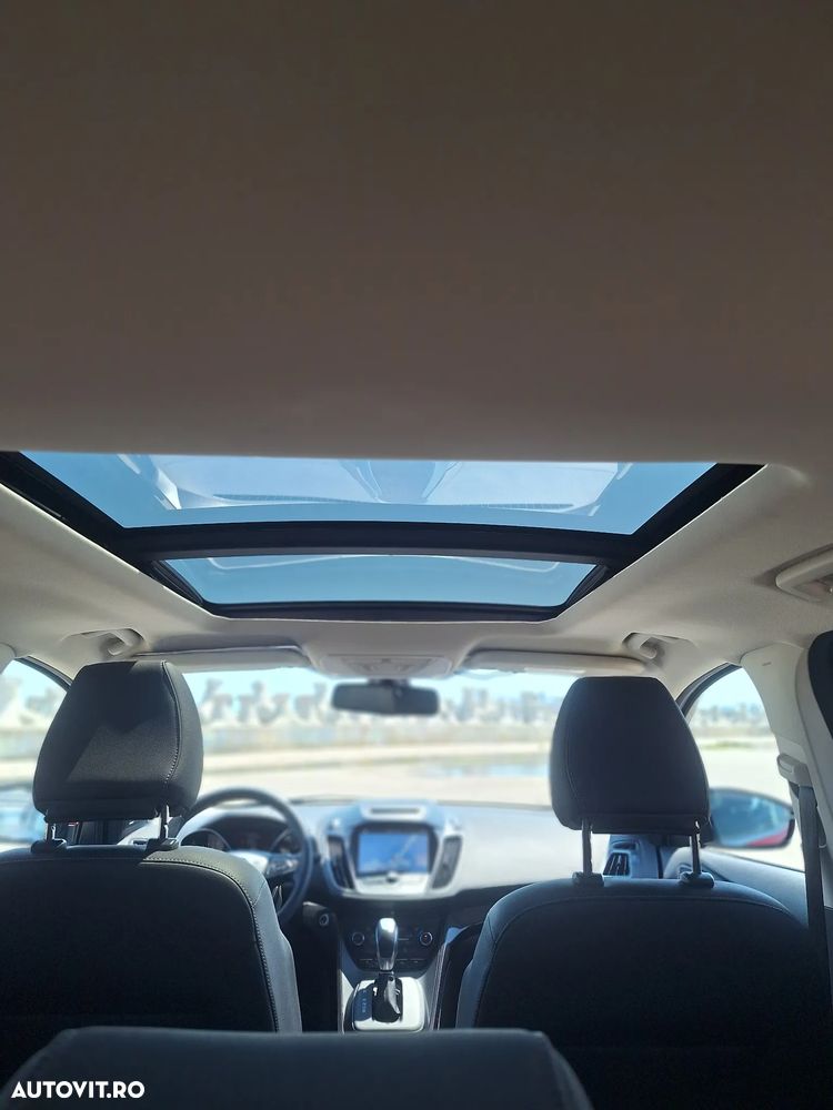 Ford Kuga - 21