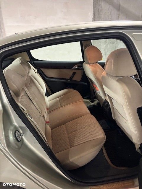 Peugeot 407 1.8 Premium - 8