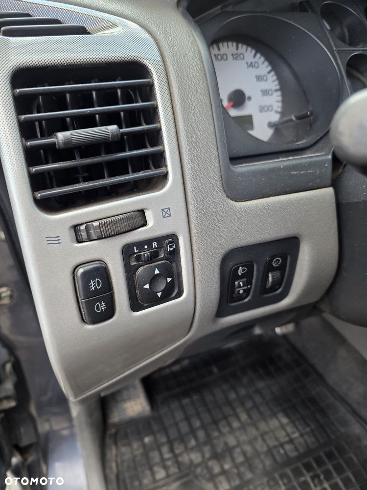 Mitsubishi Pajero 3.2 DID Instyle DAKAR - 12