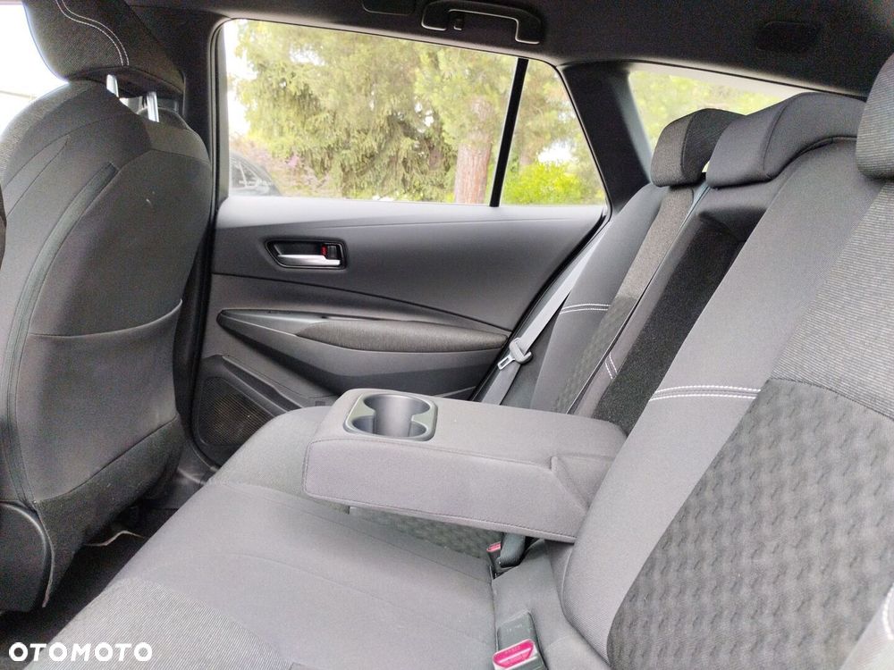 Toyota Corolla 1.8 Hybrid Comfort - 11