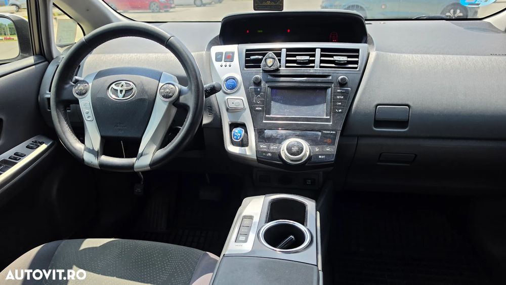 Toyota Prius+ - 9