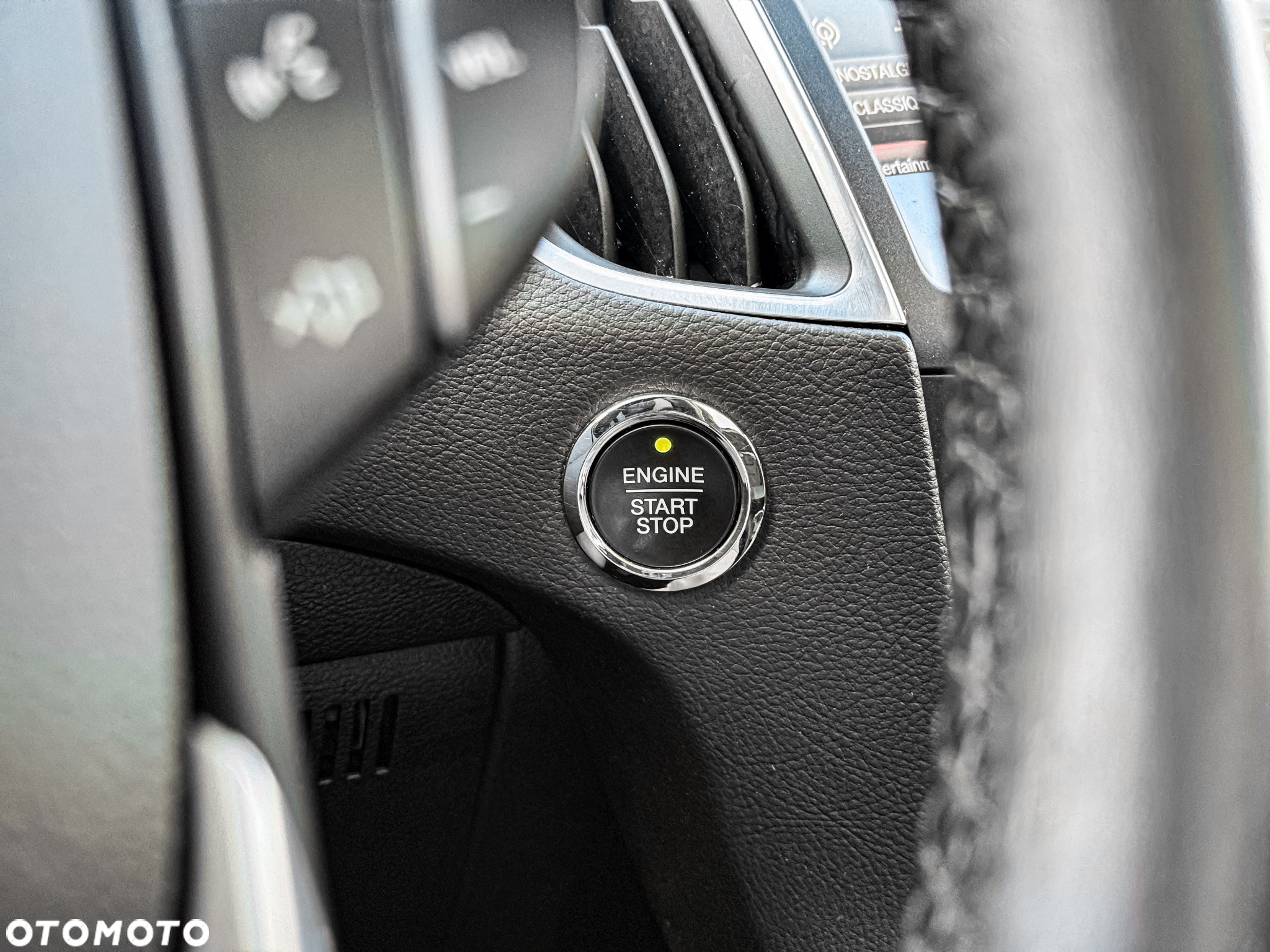 Ford S-Max 2.0 TDCi Bi-Turbo Titanium PowerShift - 27
