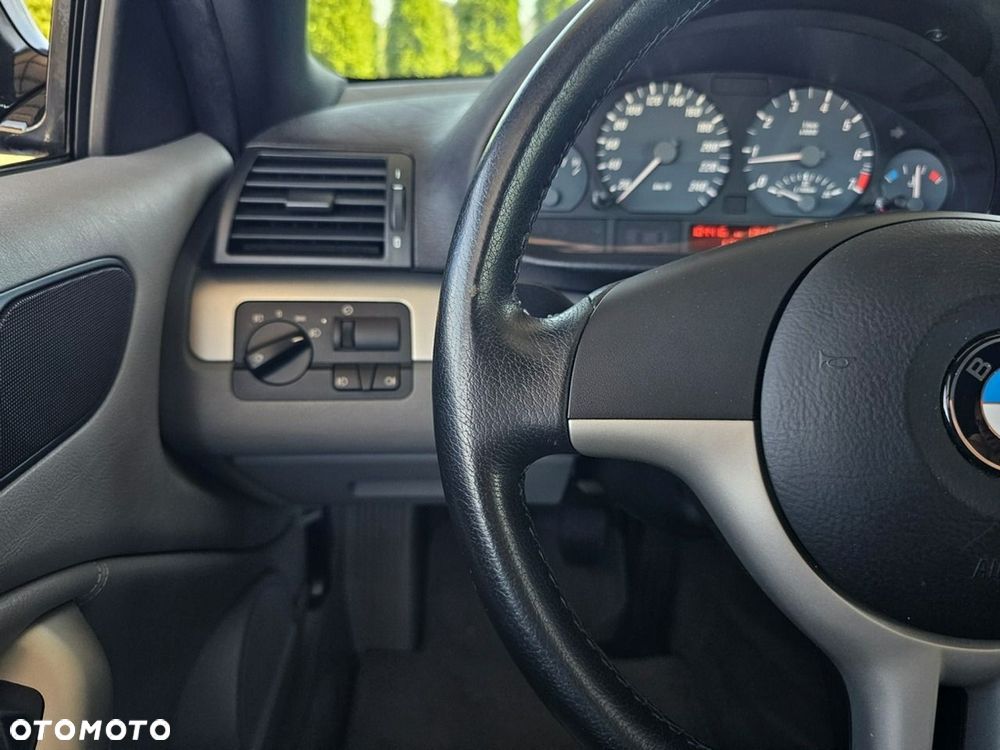BMW Seria 3 - 21