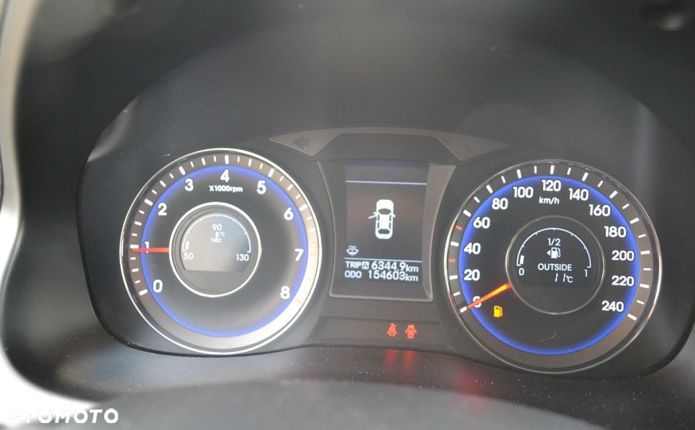 Hyundai i40 i40cw 1.6 Fifa World Cup Edition - 24