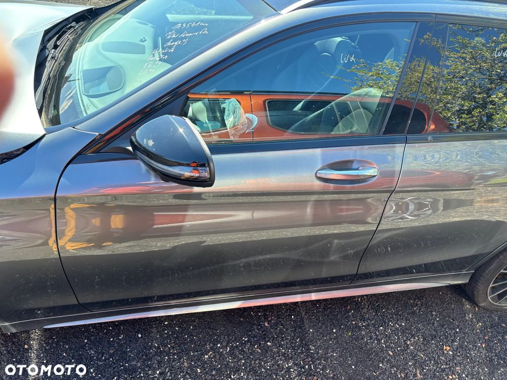 Mercedes C klasa w205 kod lak 992 drzwi przód przednie lewe - 1