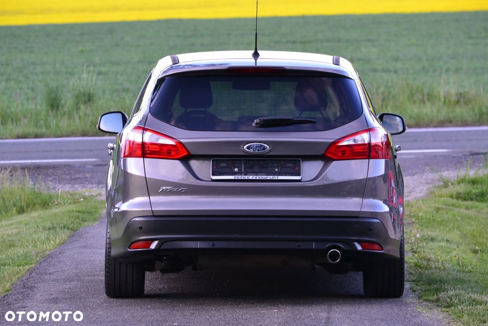 Ford Focus 1.6 EcoBoost Start-Stopp-System Titanium - 4