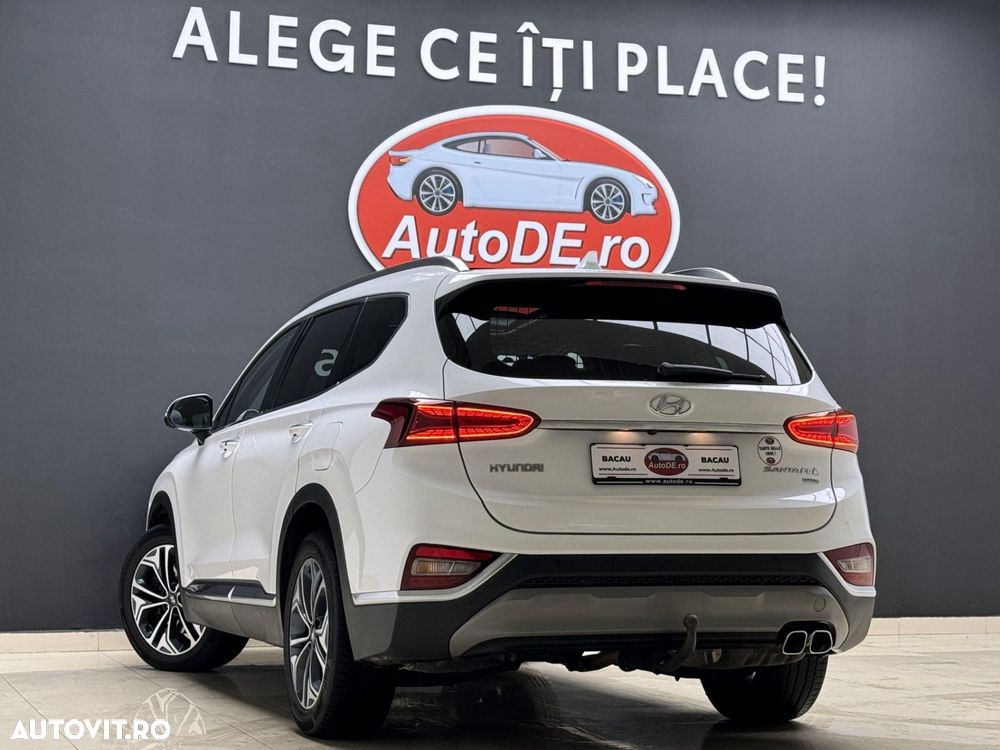 Hyundai Santa Fe - 3