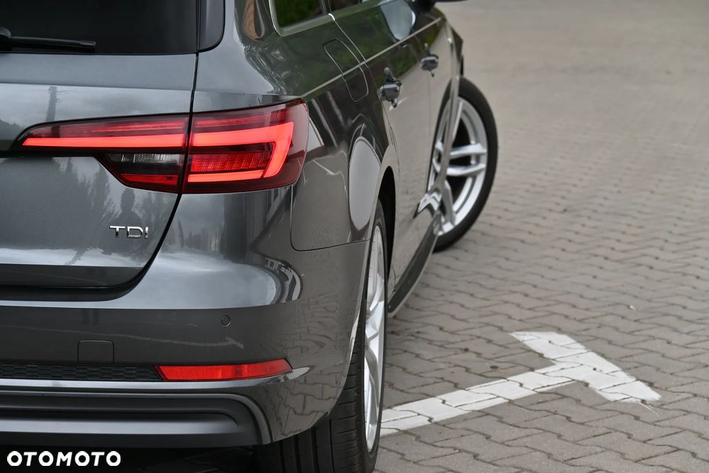 Audi A4 Avant 2.0 TDI DPF S line Sportpaket - 16